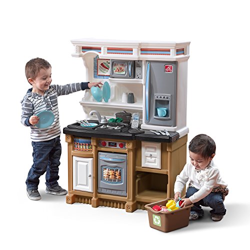 Step 2 - Streetsboro - DROPSHIP Step2 Lifestyle Custom Kids Kitchen Playset, Indoor/Outdoor Kitchenette, Interactive Play with Lights and Sounds, Made of Durable Plastic, 20 Piece Toy Accessories, Toddlers 2+ Years Old, Tan