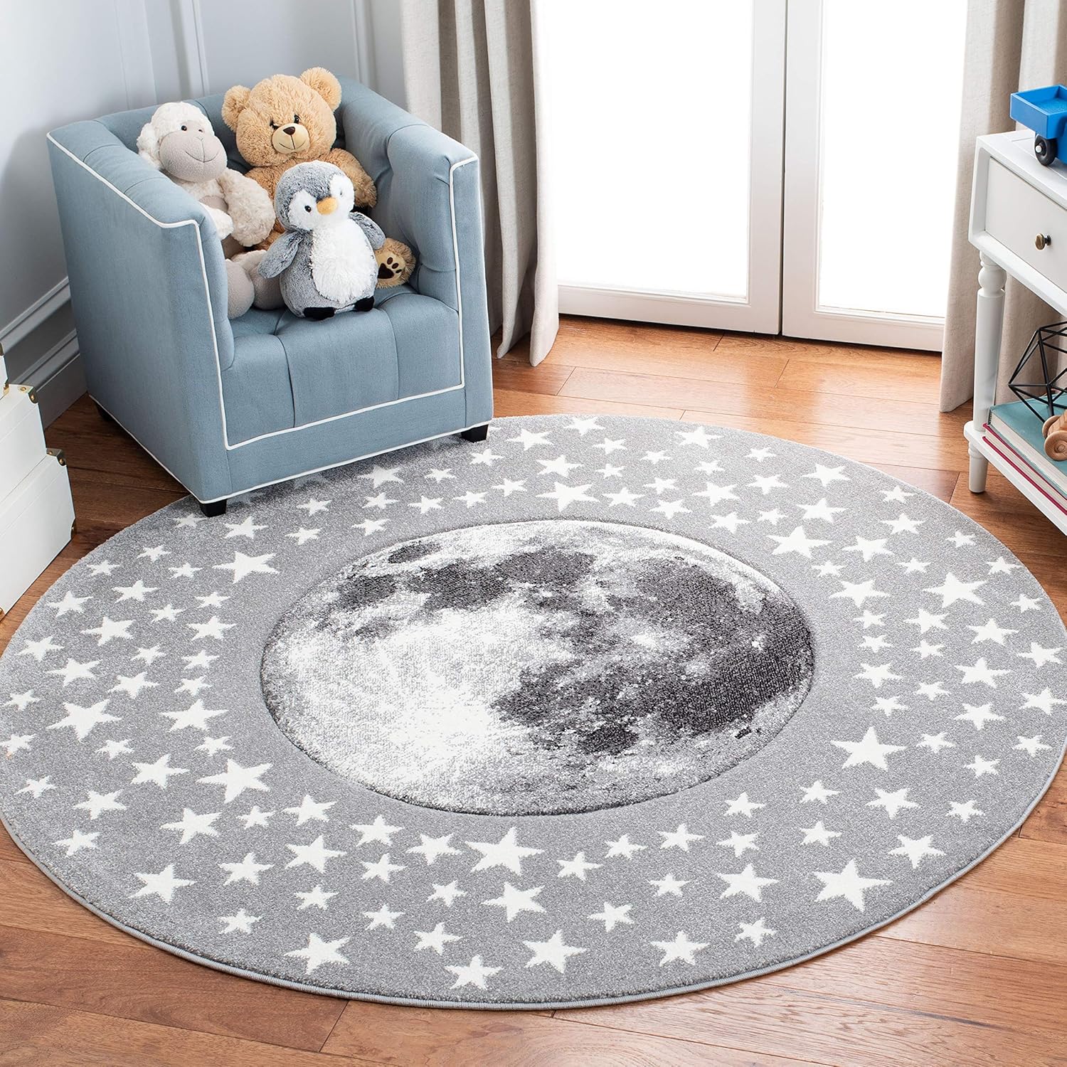 SAFAVIEH Carousel Kids Collection Area Rug - 8' Round, Light Grey & White, Non-Shedding & Easy Care, Ideal for High Traffic Areas for Boys & Girls in Playroom, Nursery, Bedroom (CRK135F)