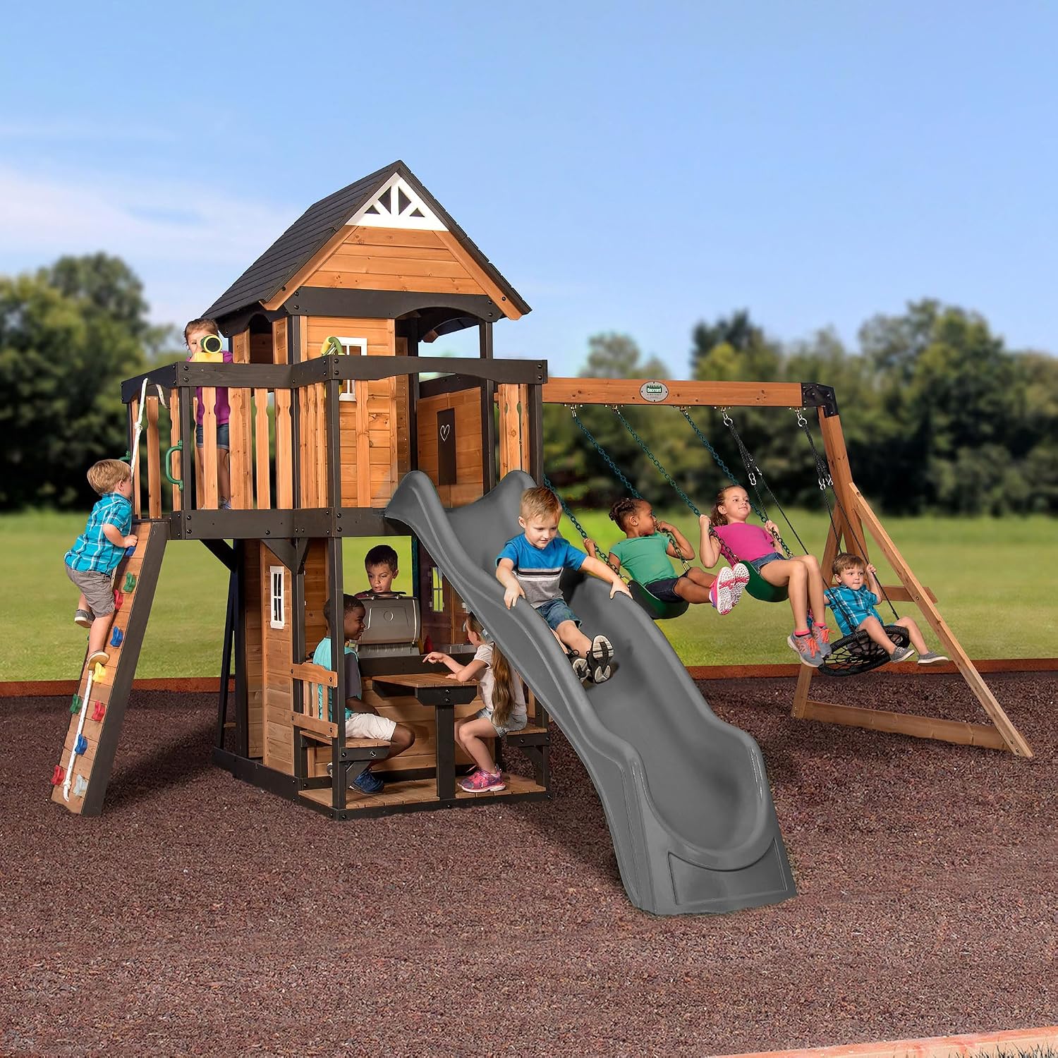 How to Pack a Park Picnic & Play Kit for After-School (2026)